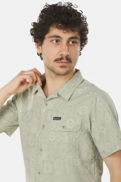 Columbia Tech Trail Utility Printed Woven T-shirt