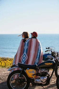 Slowtide On The Road Camp Deken