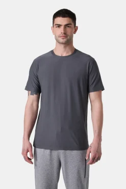 Vuori Strato Tech Tee